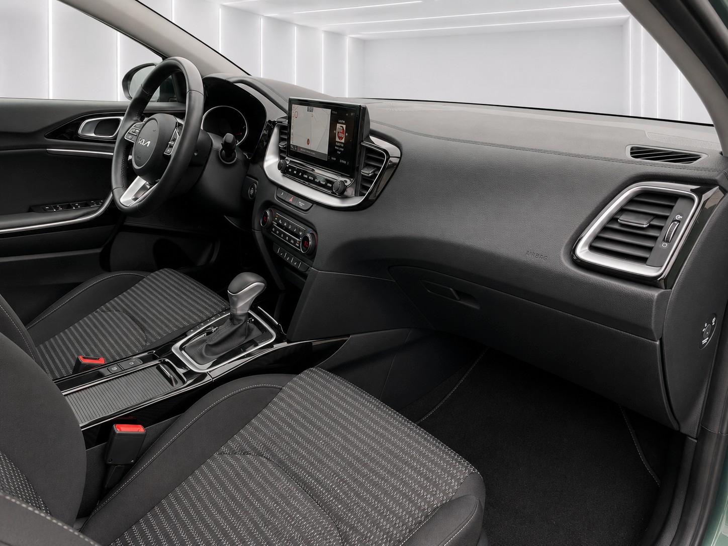 Kia Ceed SW 1.5 T-GDI DCT7 Platinum *LED*JBL*Kamera*