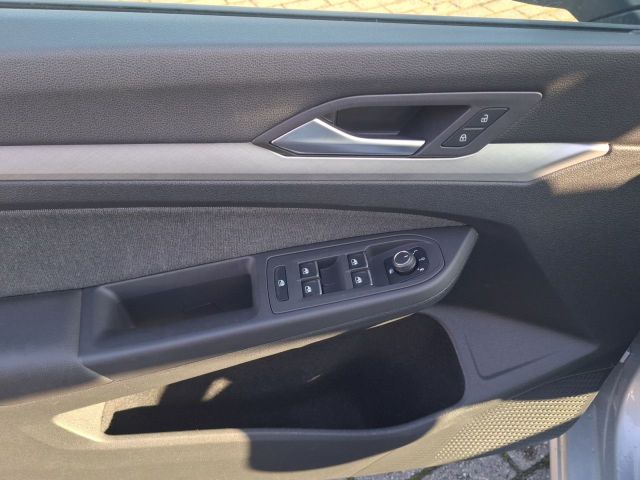 Golf VIII (8) Variant Life 1.5 eTSI Bluetooth