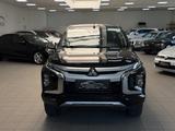 Mitsubishi L200 Intro Edition Doppelkabine 4WD - Mitsubishi L200: Geländewagen