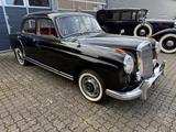 Mercedes-Benz 220 S  *6 cylinder - Autos aus dem Jahr 1958