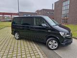 Volkswagen T6 Multivan mit Camping Zubehör - Volkswagen: Multivan Camping