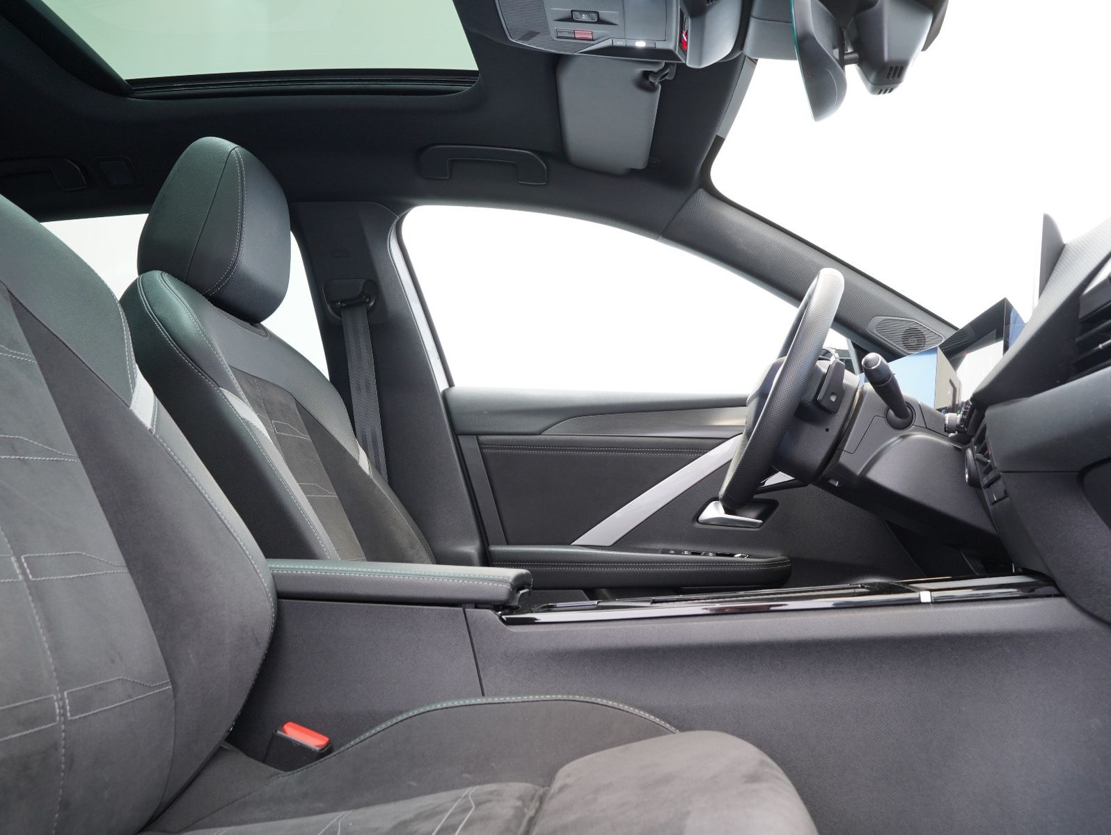 Fahrzeugabbildung Opel Astra L 1.5 D Sports Tourer GS Line PANO