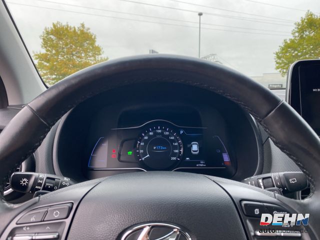 Hyundai KONA EV Style 64kW Style AHK Navi-Assistenz-P.