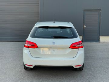 Peugeot 308 - 11