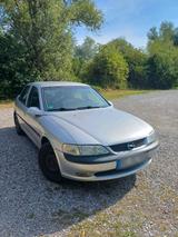 Opel Vectra b 1,8 16V - gebrauchte Opel Vectra aus dem Jahr 1997