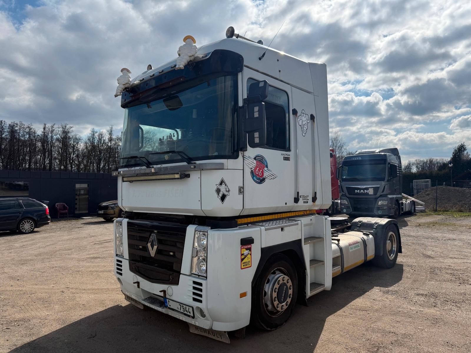 Renault Magnum 460.18 DXI