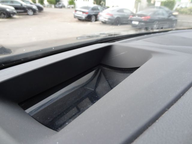 Fahrzeugabbildung BMW X3 M Competition/DriversPack/HUD/Pano/M-Sitze/1H
