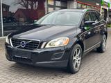 Volvo XC60 Summum AWD Aut. NAV/ LEDER/ PANO - gebrauchte Volvo XC60 aus dem Jahr 2011