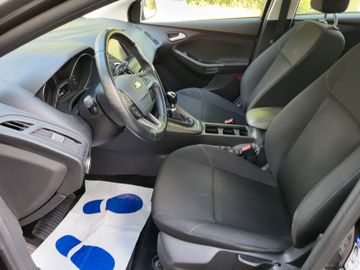 Ford Focus - 9