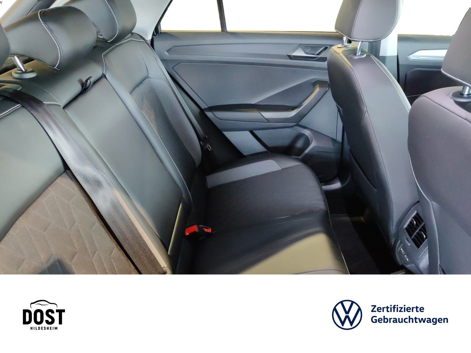 Volkswagen T-Roc - Bild 16