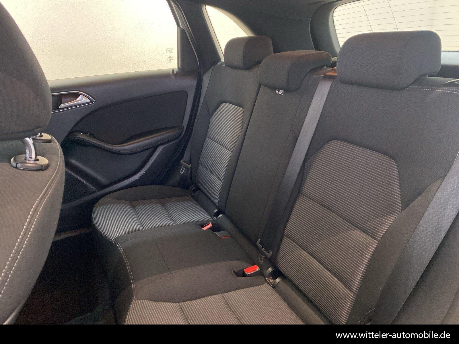 Mercedes-Benz B 180 Style Kamera/LED/SHZ/AHK/Tempomat/Sitzkomf