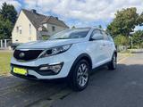 Kia Sportage 1.6 GDI 2WD FIFA World Cup Edition ... - Kia Sportage: Cup