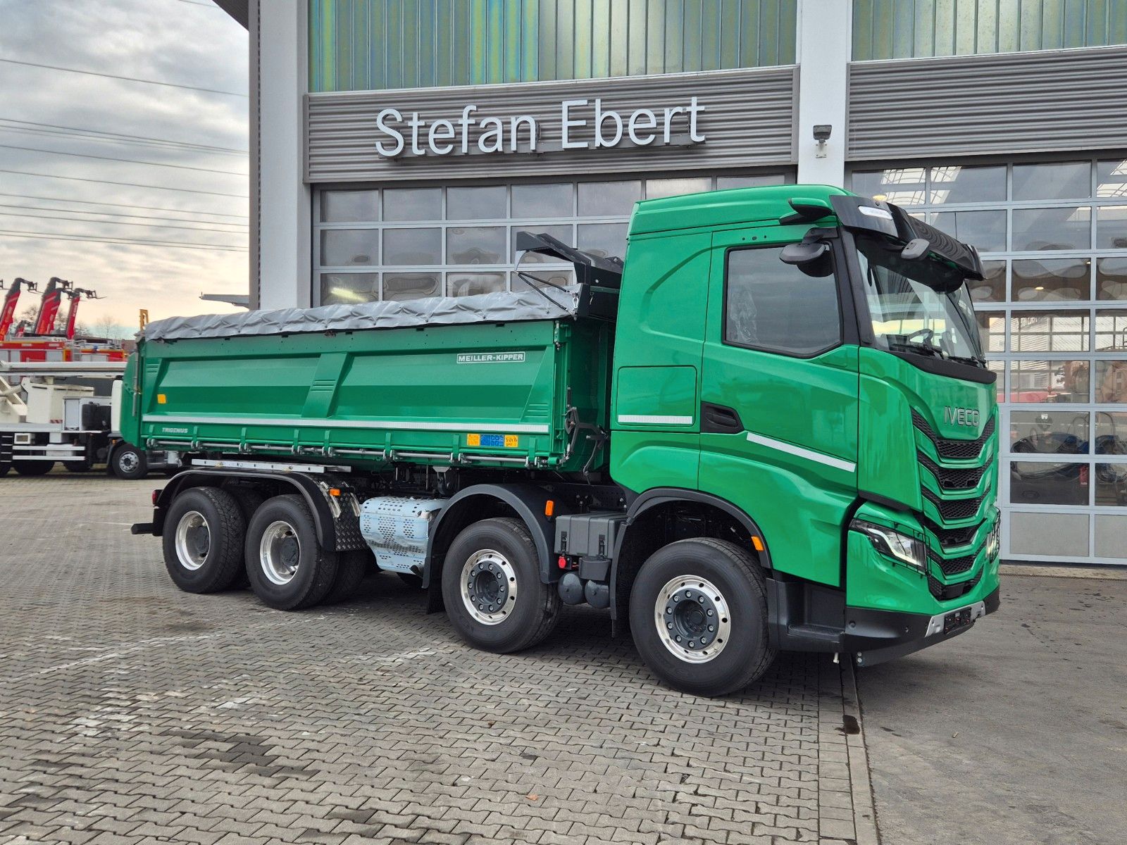 Fahrzeugabbildung Iveco AS360X50Z/P HR ON+ 8x4 Meiller AHK Intarder Cam