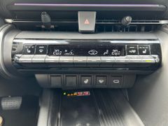 TOYOTA C-HR 2.0 Plug-in-Hybrid GR SPORT (AX2)