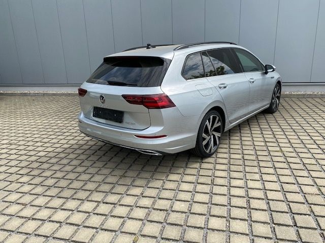Golf VIII Variant 2.0 TDI 150 PS Style AHK/18-ZO