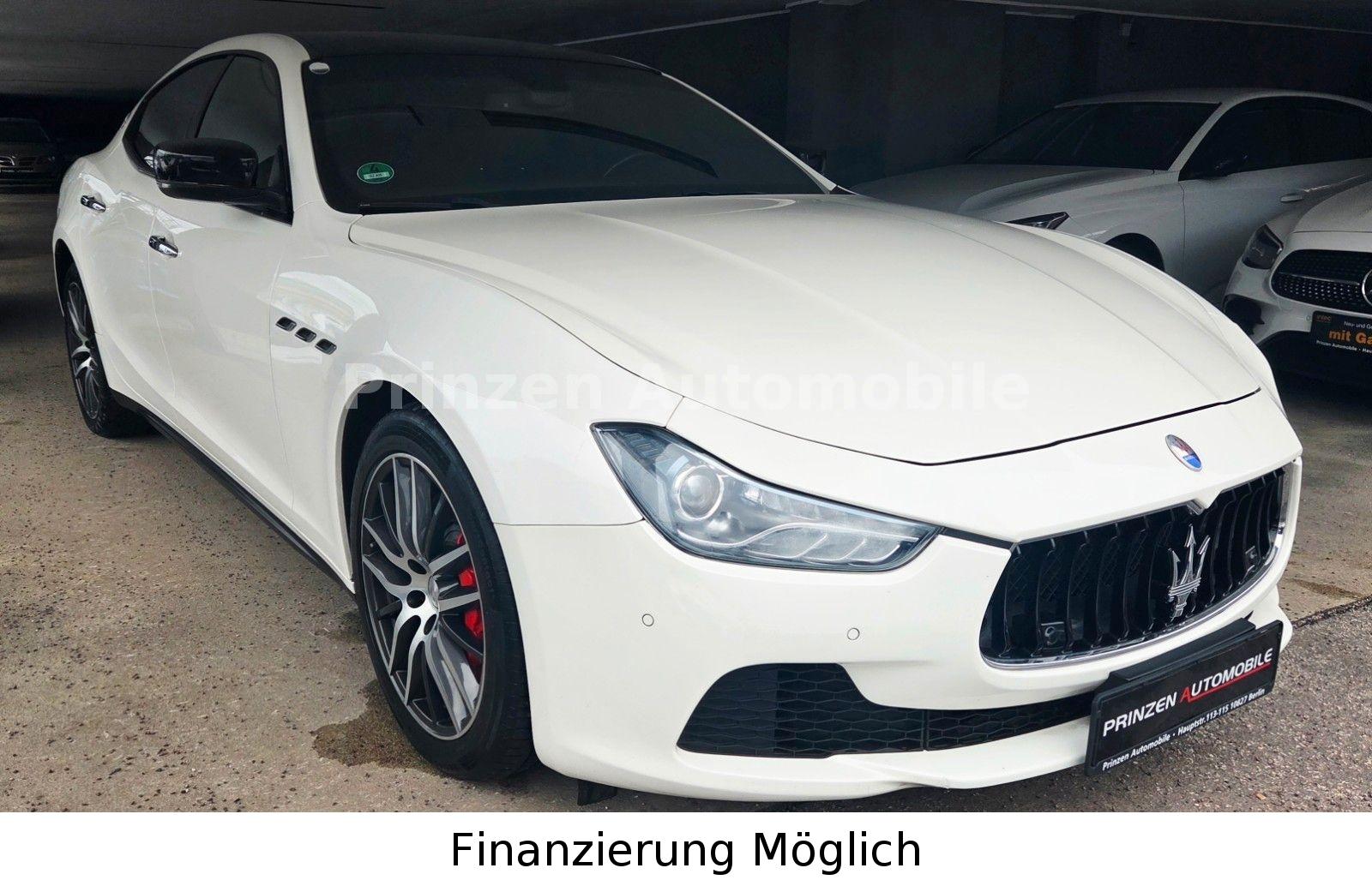 Maserati Ghibli 3,0 V6*AUT*SPUR*APPLE*R.CAM*BI-XENON*KEYL