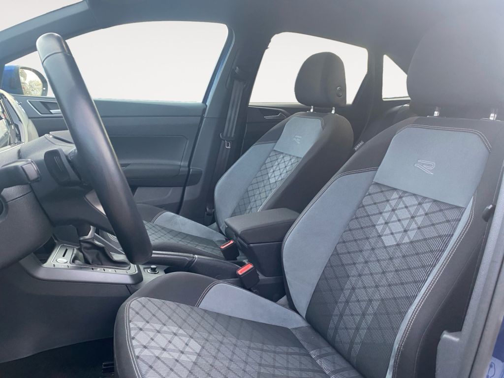 Fahrzeugabbildung Volkswagen Taigo 1.0TSI DSG R-Line Navi,LED,ACC,RFK,SH