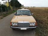 Mercedes-Benz W123 200D | Sammlerstück | 100% Rostfrei | Top! - Mercedes-Benz 200: D W123