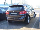 BMW 216d Active Tourer, Navi, LED - BMW 216 Active Tourer: Van