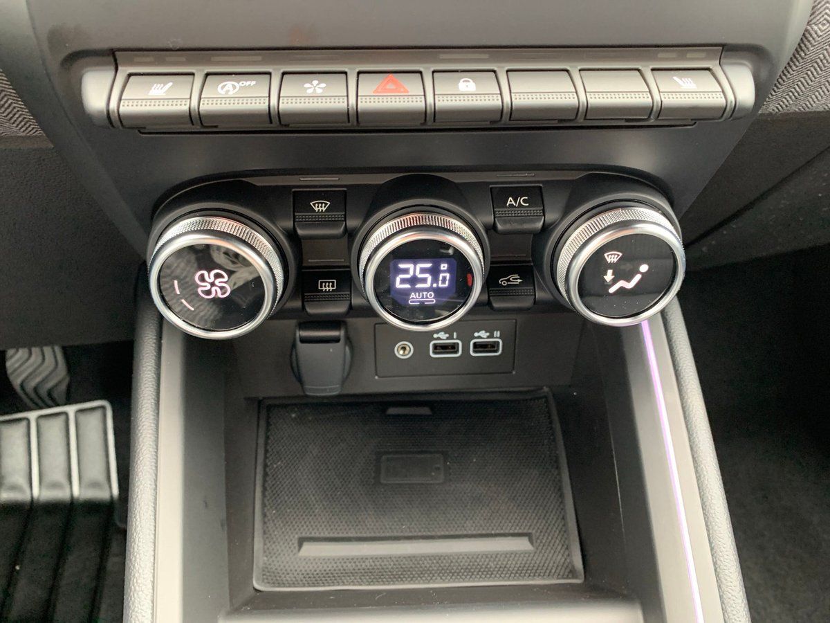 Renault Clio - Bild 18