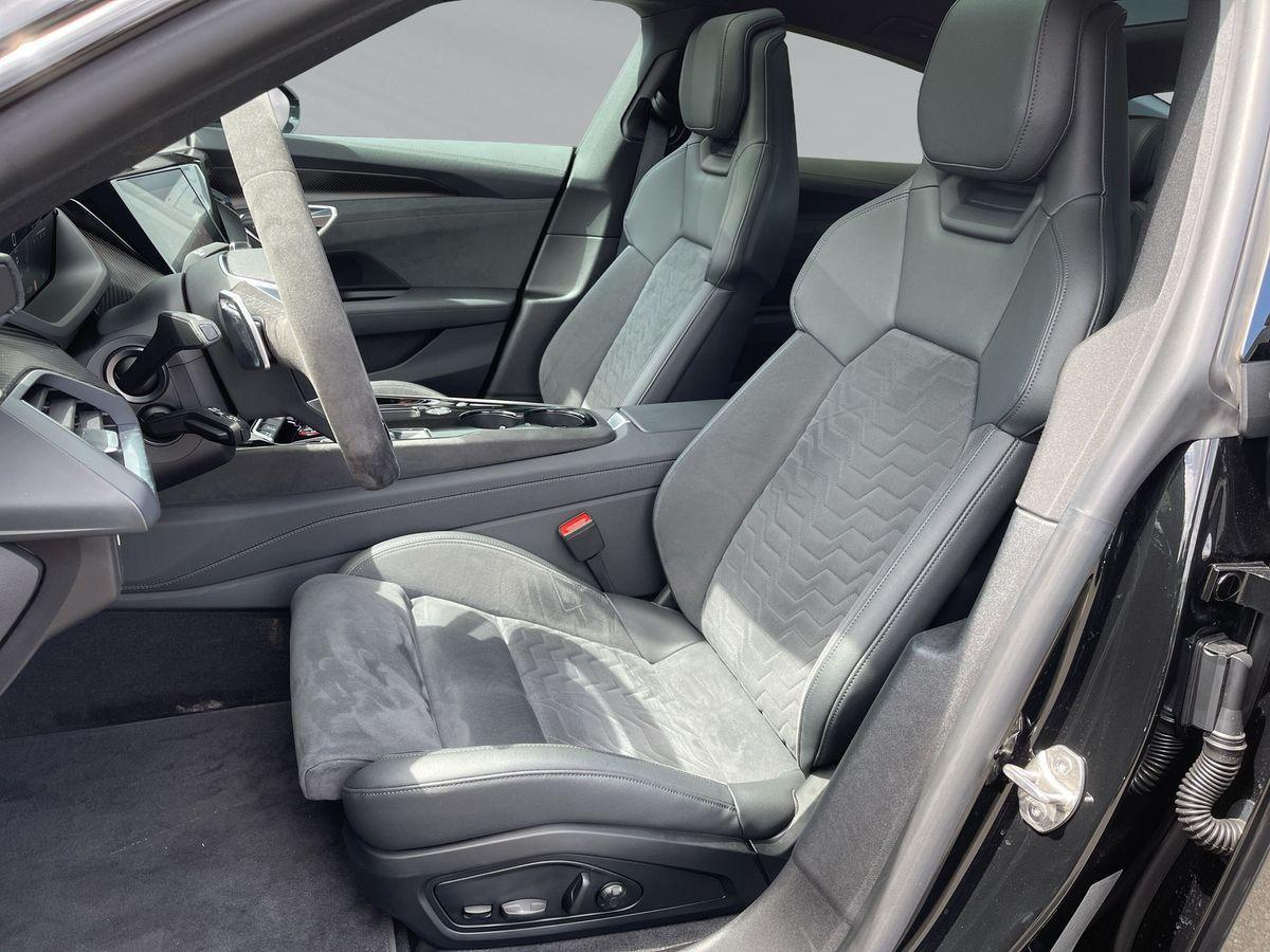 Audi e-tron GT quattro MATRIX PANO HUD B&O Apple&Andr