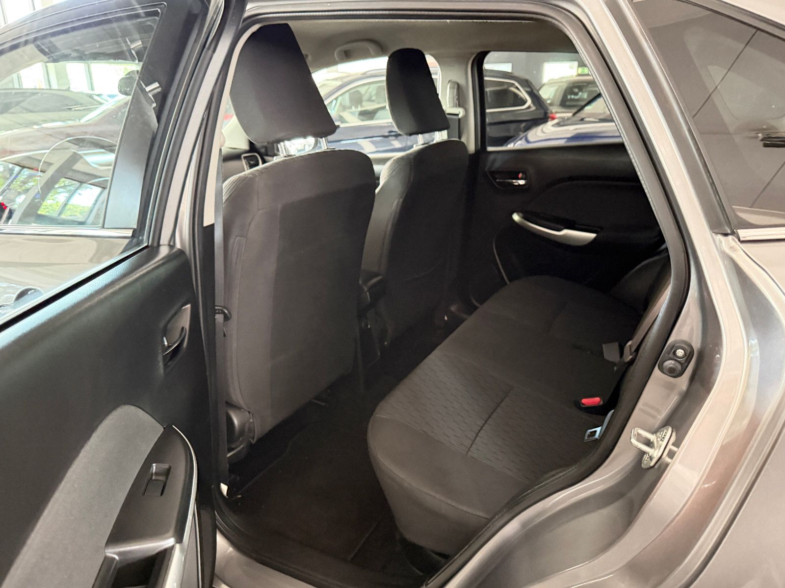 Suzuki Baleno COMFORT ACC KEYLESS-GO NAVI KAMERA XENON