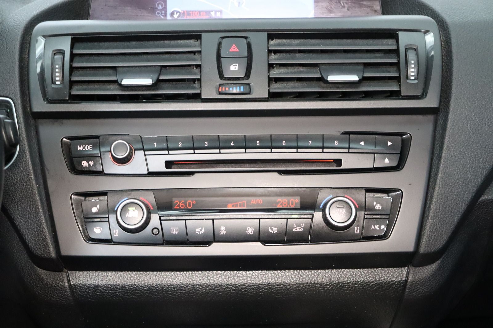 Fahrzeugabbildung BMW 120d * Xenon * Navigation * PDC