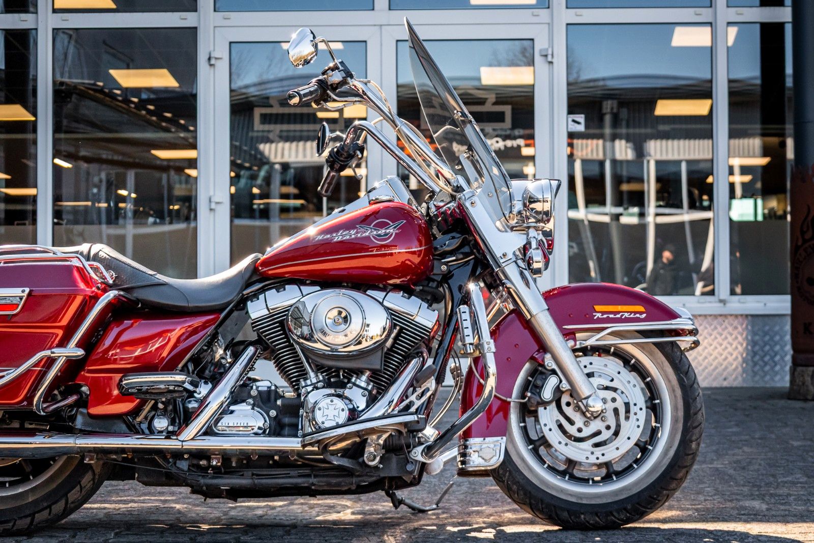 Fahrzeugabbildung Harley-Davidson Road King FLHR - PENZEL - APE -