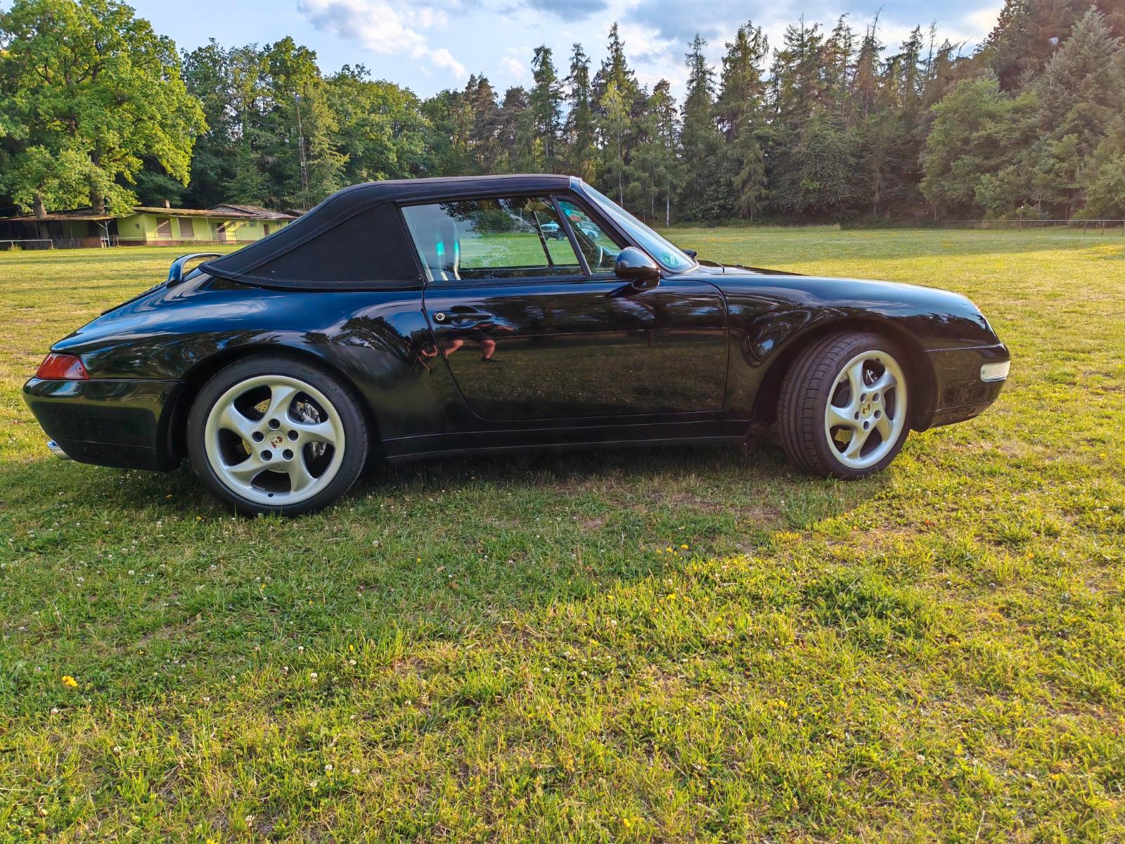 Porsche 993 Carrera 4 Cabriolet nur 69.830 km