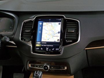 Volvo XC90 - 8