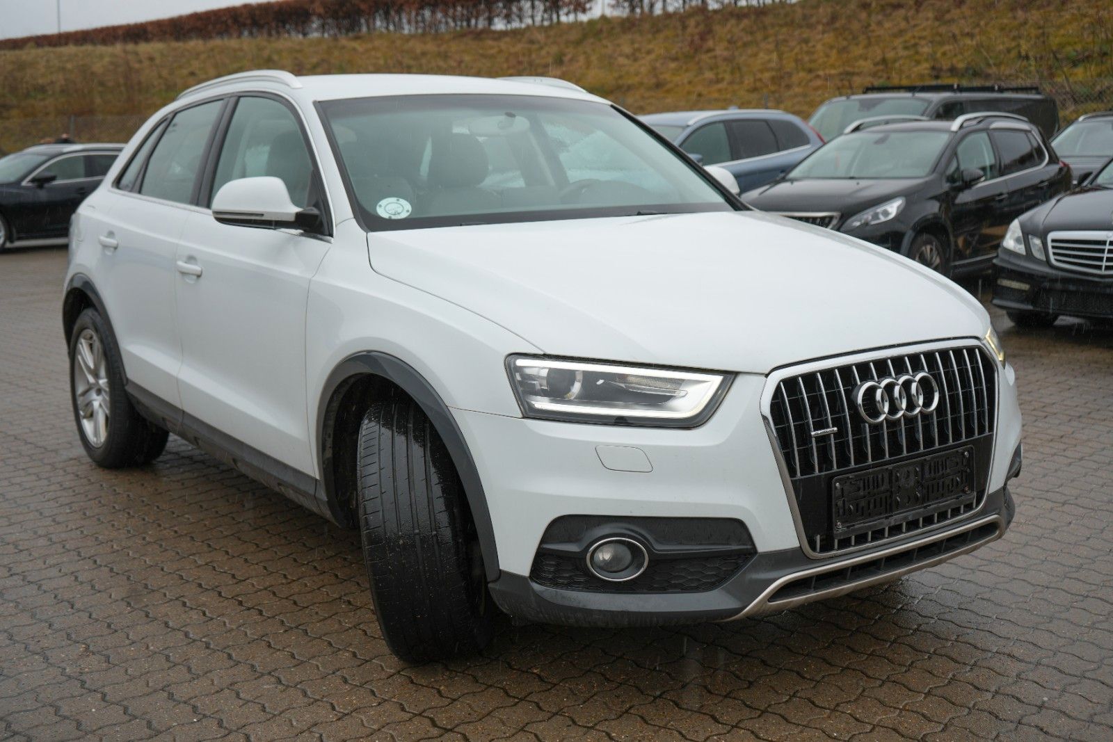 Audi Q3 - 1
