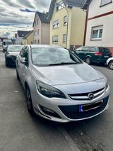 Opel Astra 1.4 Turbo Edition 140 PS 2013 - Opel Astra: 140