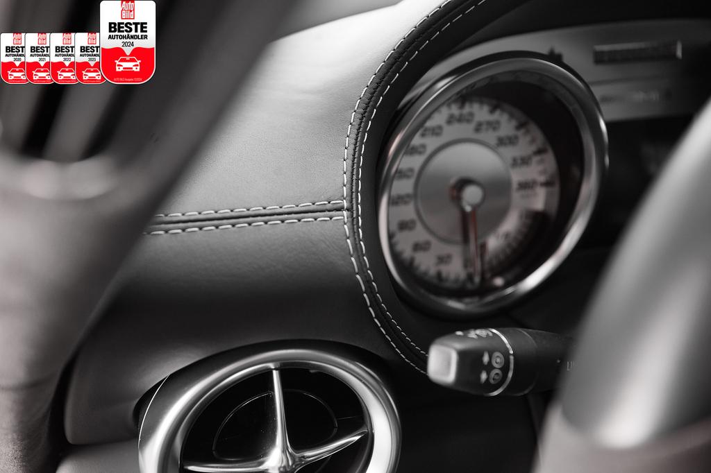 Mercedes-Benz SLS AMG