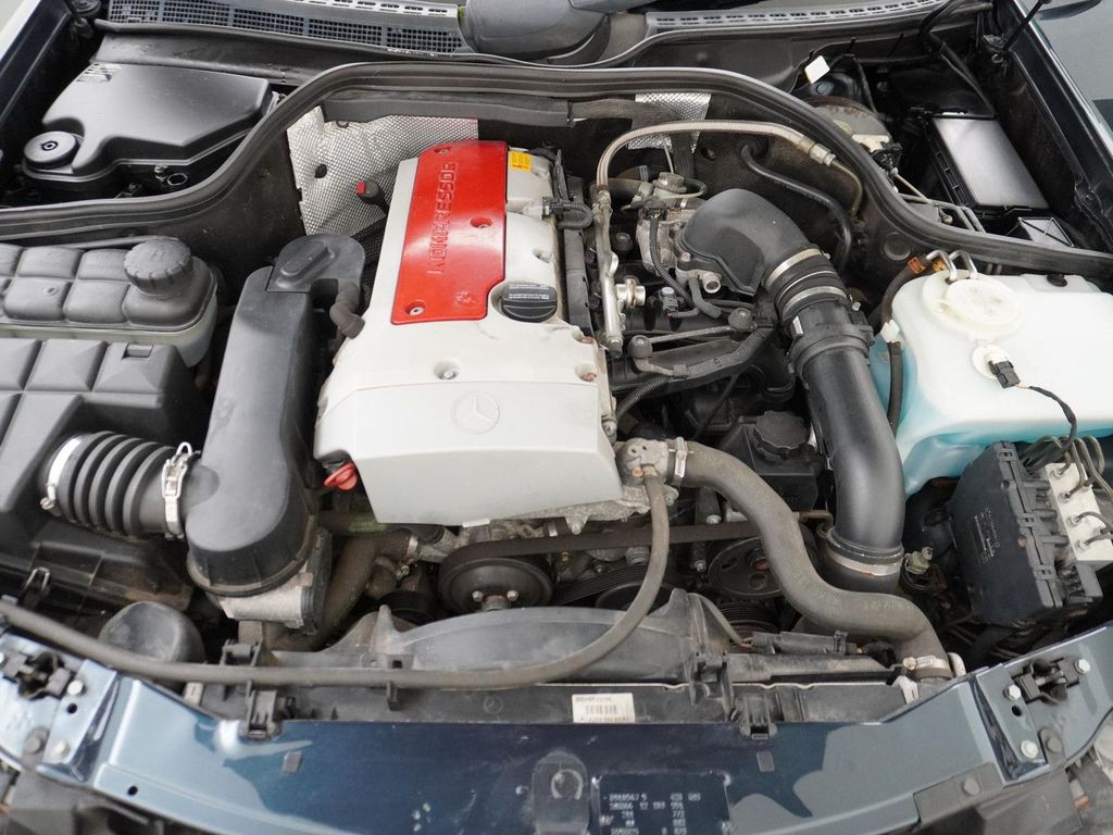 Mercedes-Benz CLK 200 Coupé K. Elegance Händlerwartung Leder a