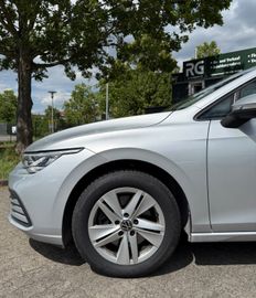 Volkswagen Golf - 3