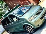 Volkswagen T5 Multivan TÜV NEU TOP ZUSTAND - VW T5 Multivan 8-Sitzer