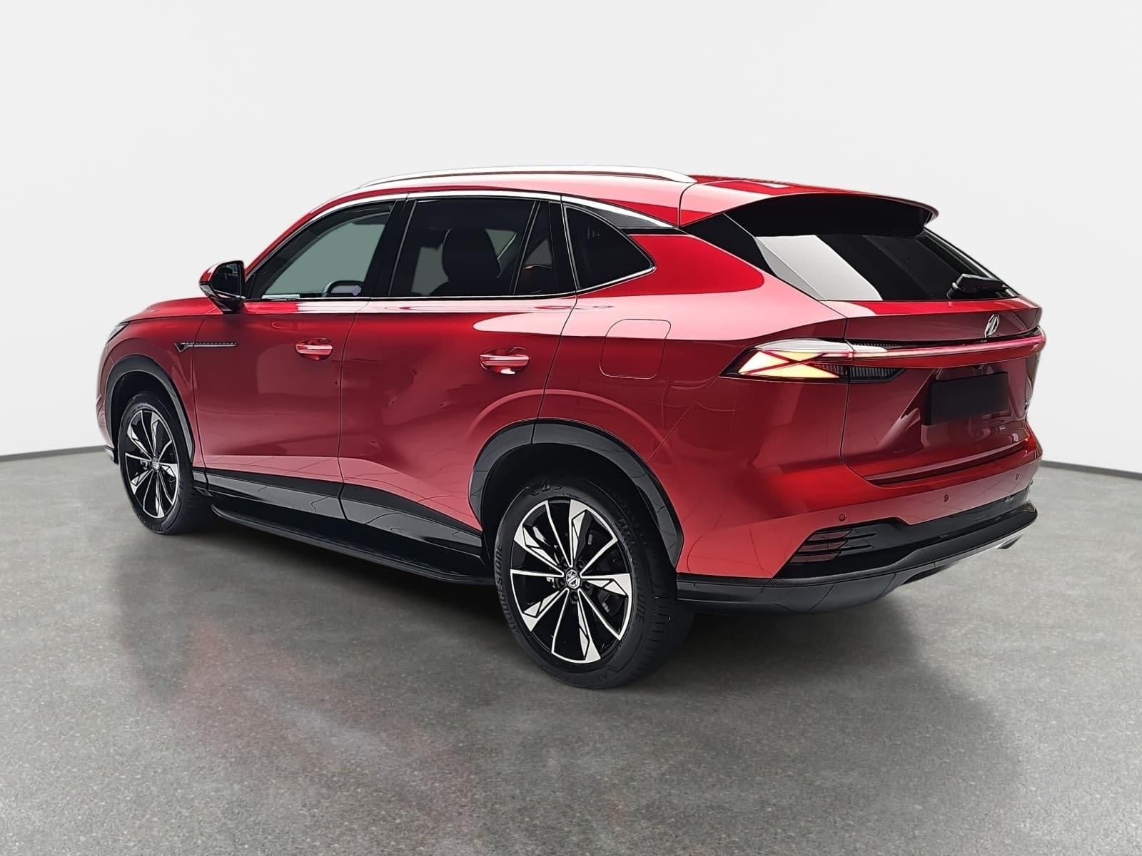 MG HS