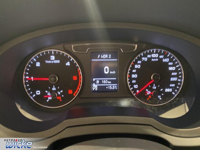 Q3 2.0 TDI sport NAVI KLIMA XENON AHK