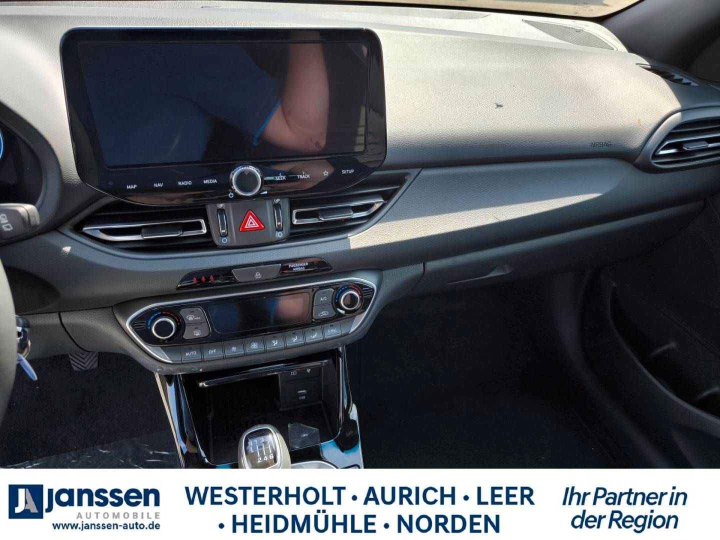 Fahrzeugabbildung Hyundai i30 Advantage