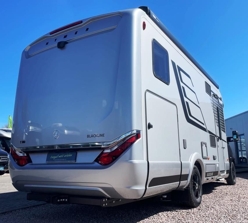Fahrzeug Übersicht 4 Fahrzeugabbildung HYMER / ERIBA / HYMERCAR B-Klasse ML T 780 BlackLine Verfüg./Sparen Sie 1