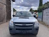 Isuzu D-Max Double Cab Custom 4WD - Isuzu aus 2012