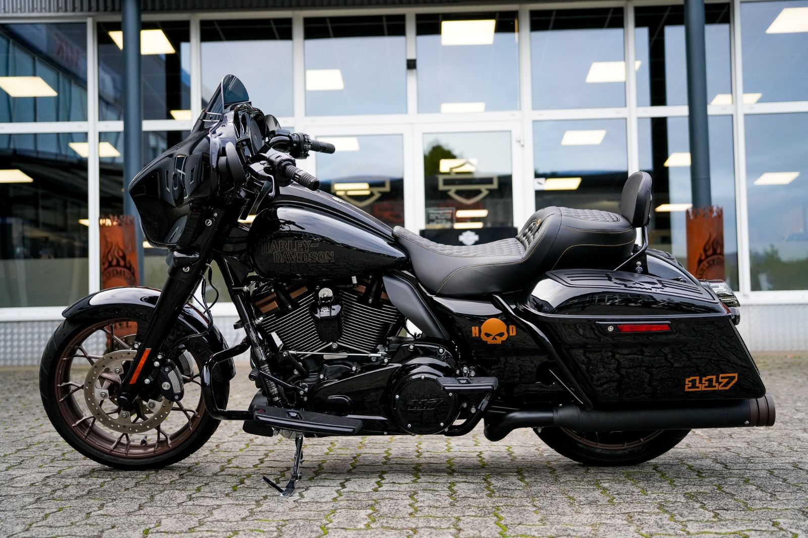 Fahrzeugabbildung Harley-Davidson FLHXST Street Glide ST 117 cui - Kesstech