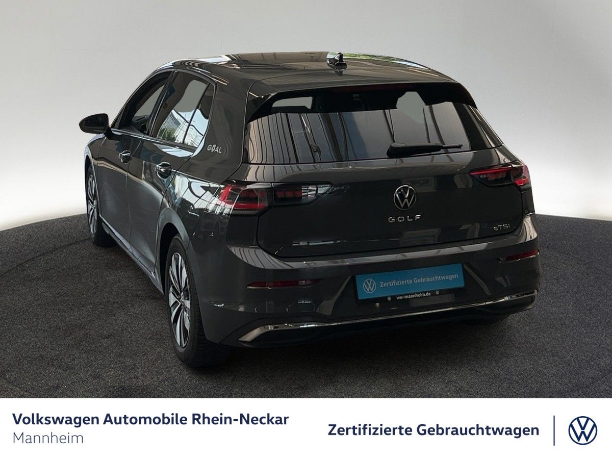 Volkswagen Golf - Bild 4