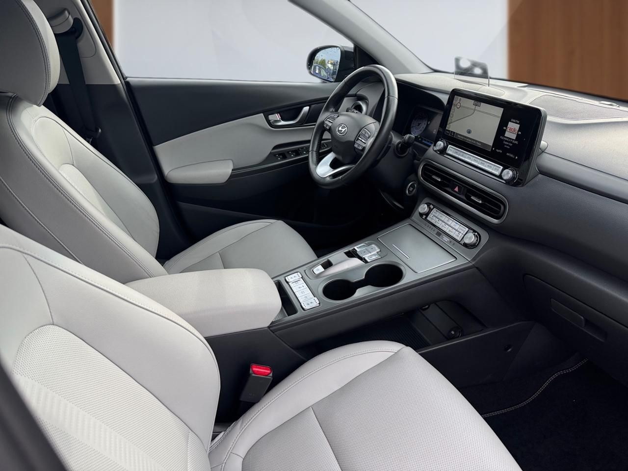 Fahrzeugabbildung Hyundai KONA PRIME *LEDER*HEADUP*NAVI*KRELL*SHZ*LHZ*RFK*