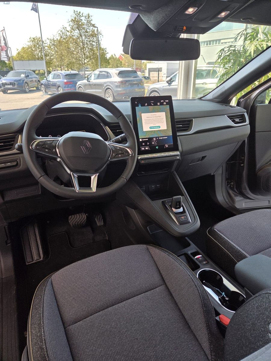 Fahrzeugabbildung Renault Captur Full Hybrid E-Tech 160 Esprit Alpine