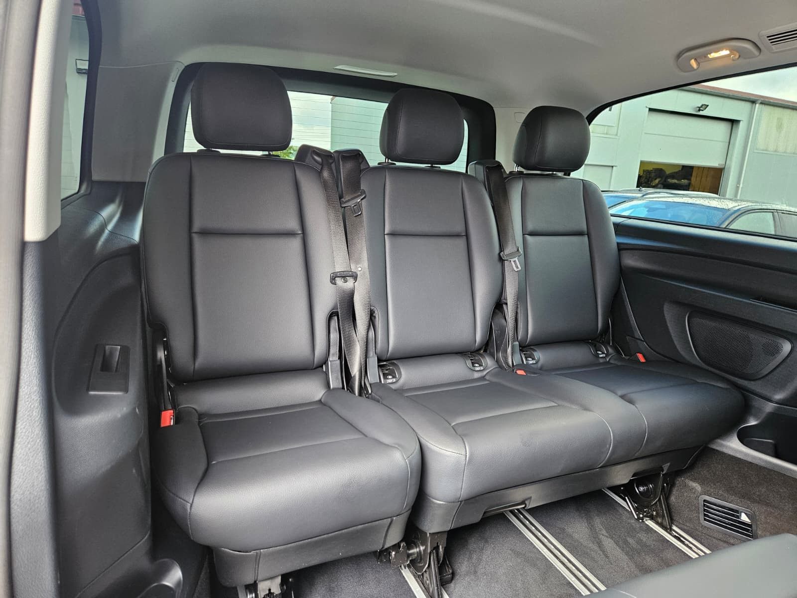 Fahrzeugabbildung Mercedes-Benz Vito 119 Tourer lang SELECT Sport LED*LEDER*AHK