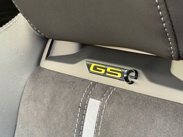 Fahrzeugabbildung Opel Astra ST GSe 225PS Plug-In-Hybrid Panorama/LED!