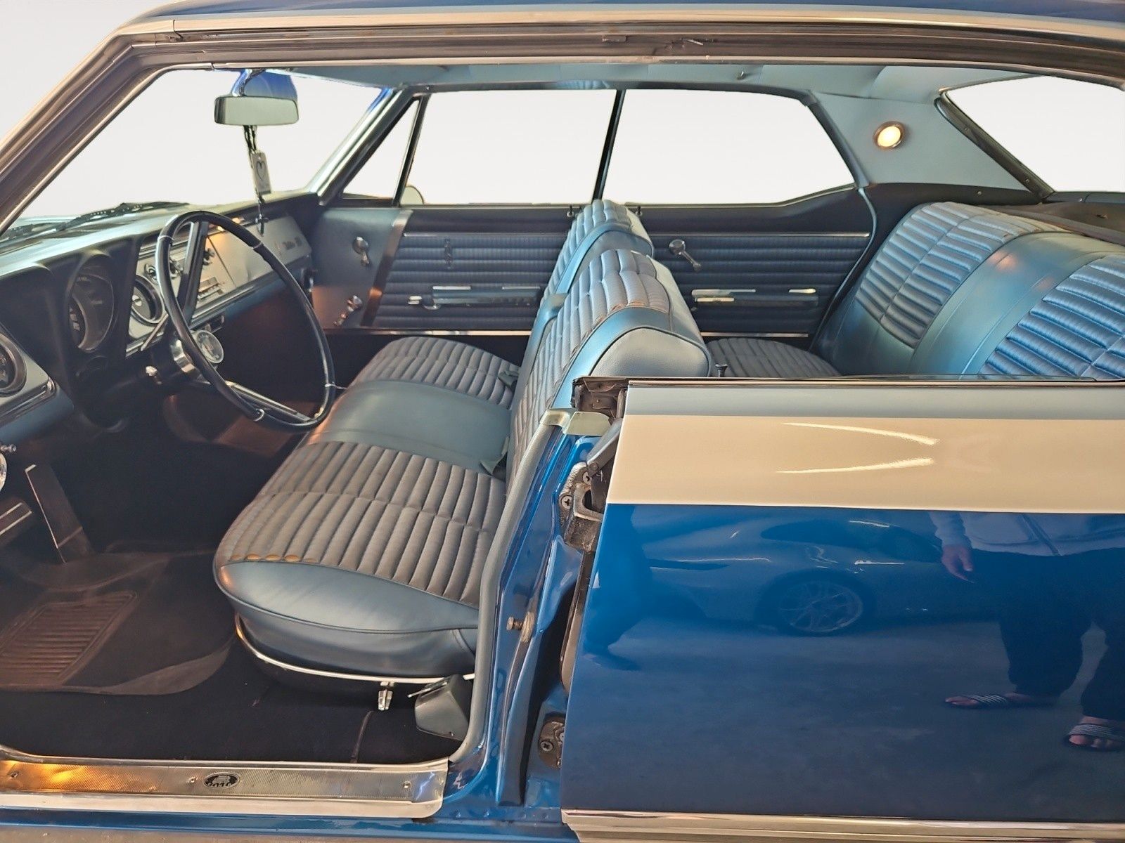 Fahrzeugabbildung Oldsmobile Delta 88 4-door Hardtop H-Kennzeichen