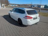 Peugeot 308 BlueHDi 180 EAT8 GT SW GT - Peugeot 308 mit Diesel-Antrieb: Kombi, Klimaanlage