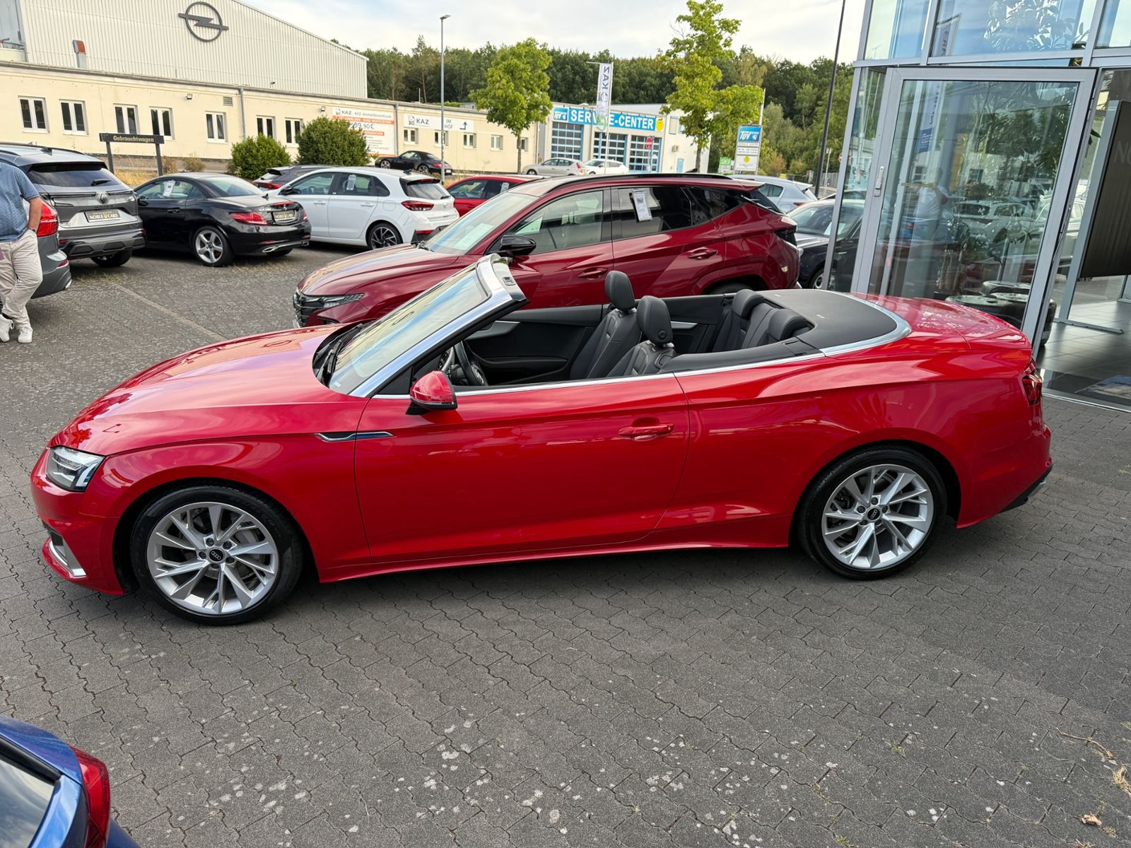 Fahrzeugabbildung Audi A5 Cabrio advanced 40 TFSI S tronic NAVI LEDER